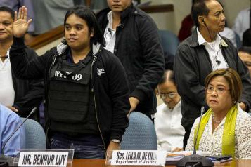 Ben Hur Luy, Napoles case whistleblower, in the Philippine Senate, covered LIVE on radio and tv, details Napoles hold, transactions and clout with senators and congressmen. Awash with Napoles cash, money, money, money stashed in bags, under the bed and even in the bathtub.